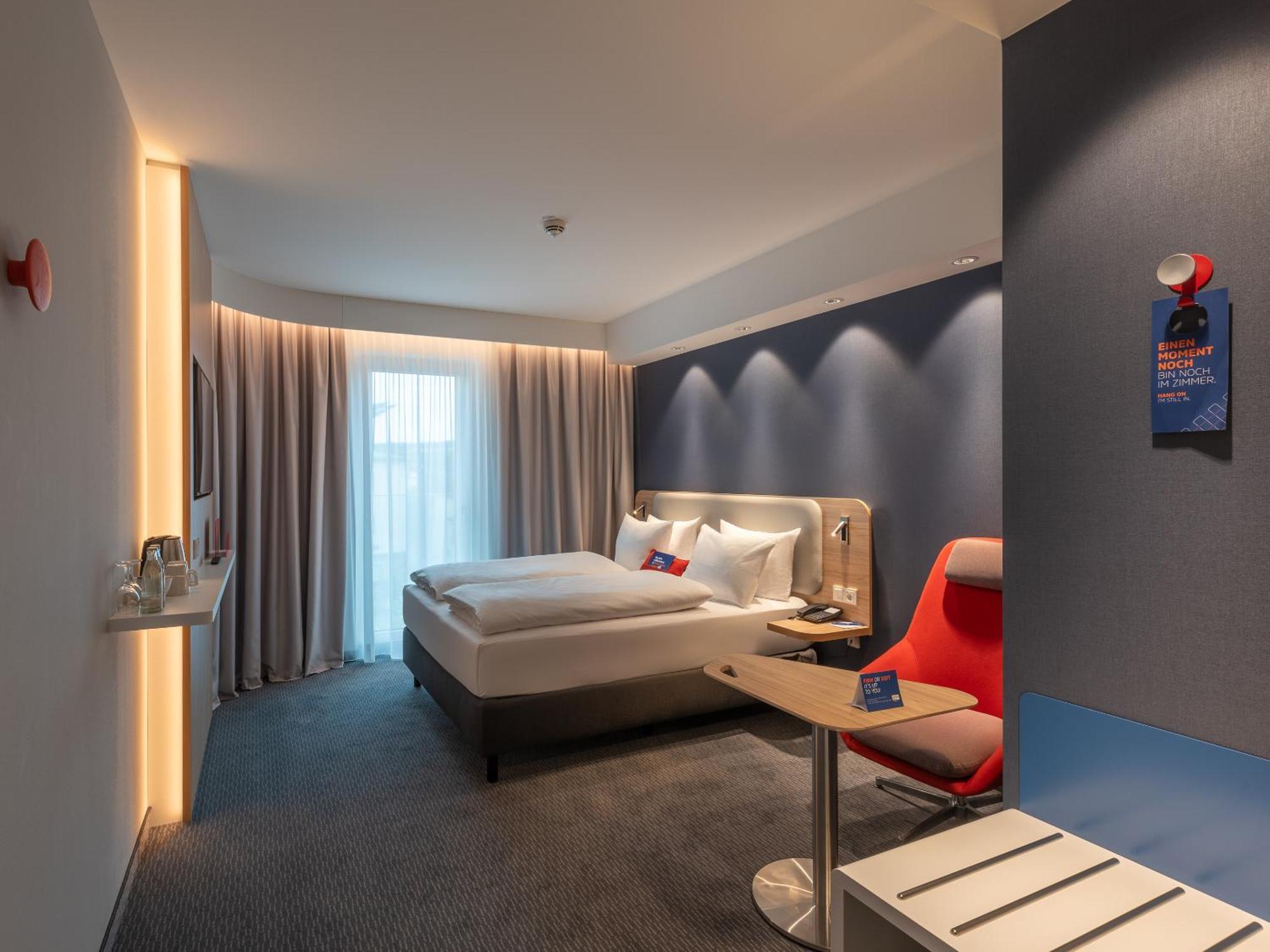 Holiday Inn Express Heilbronn By Ihg Екстериор снимка