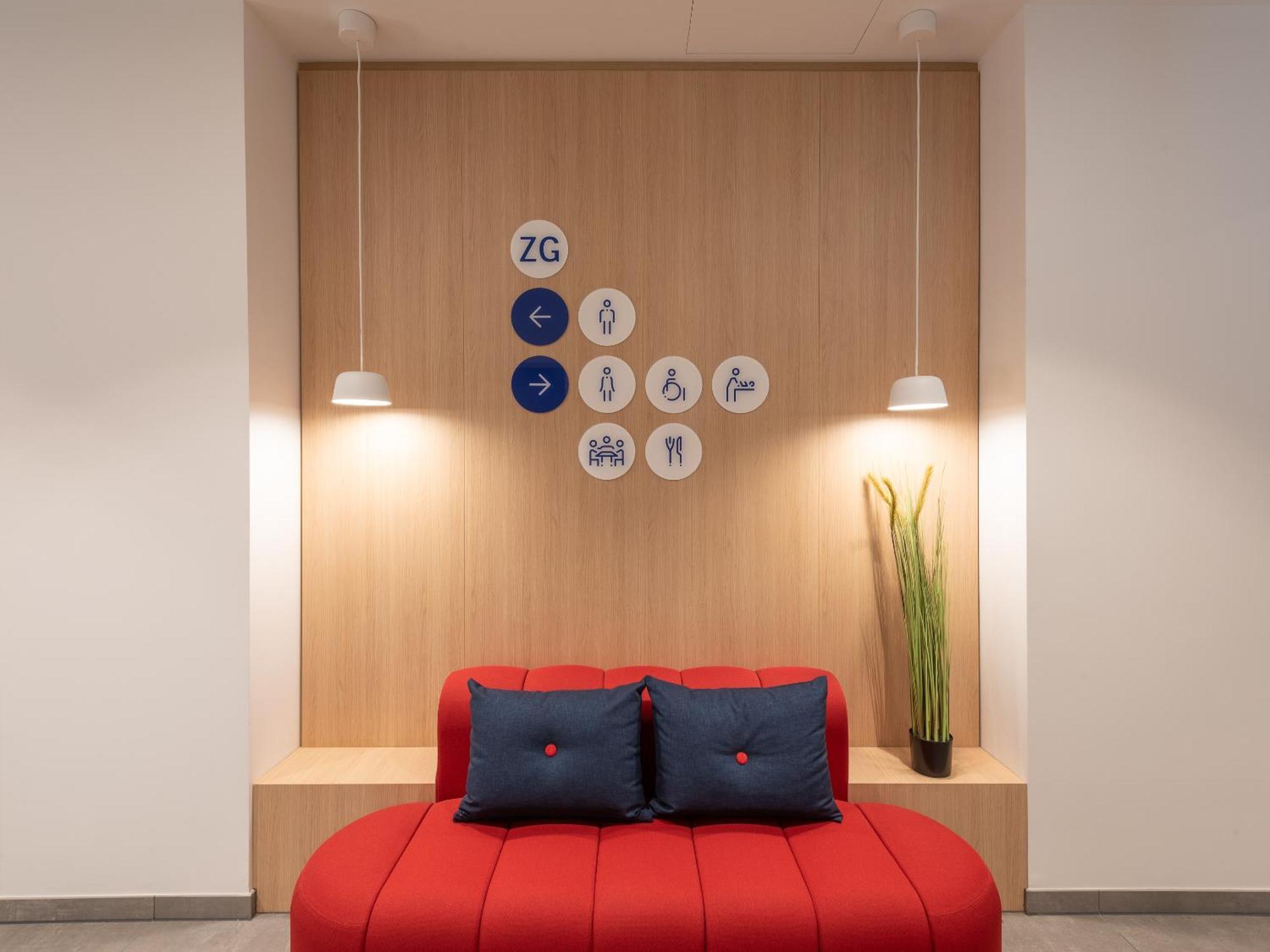 Holiday Inn Express Heilbronn By Ihg Екстериор снимка