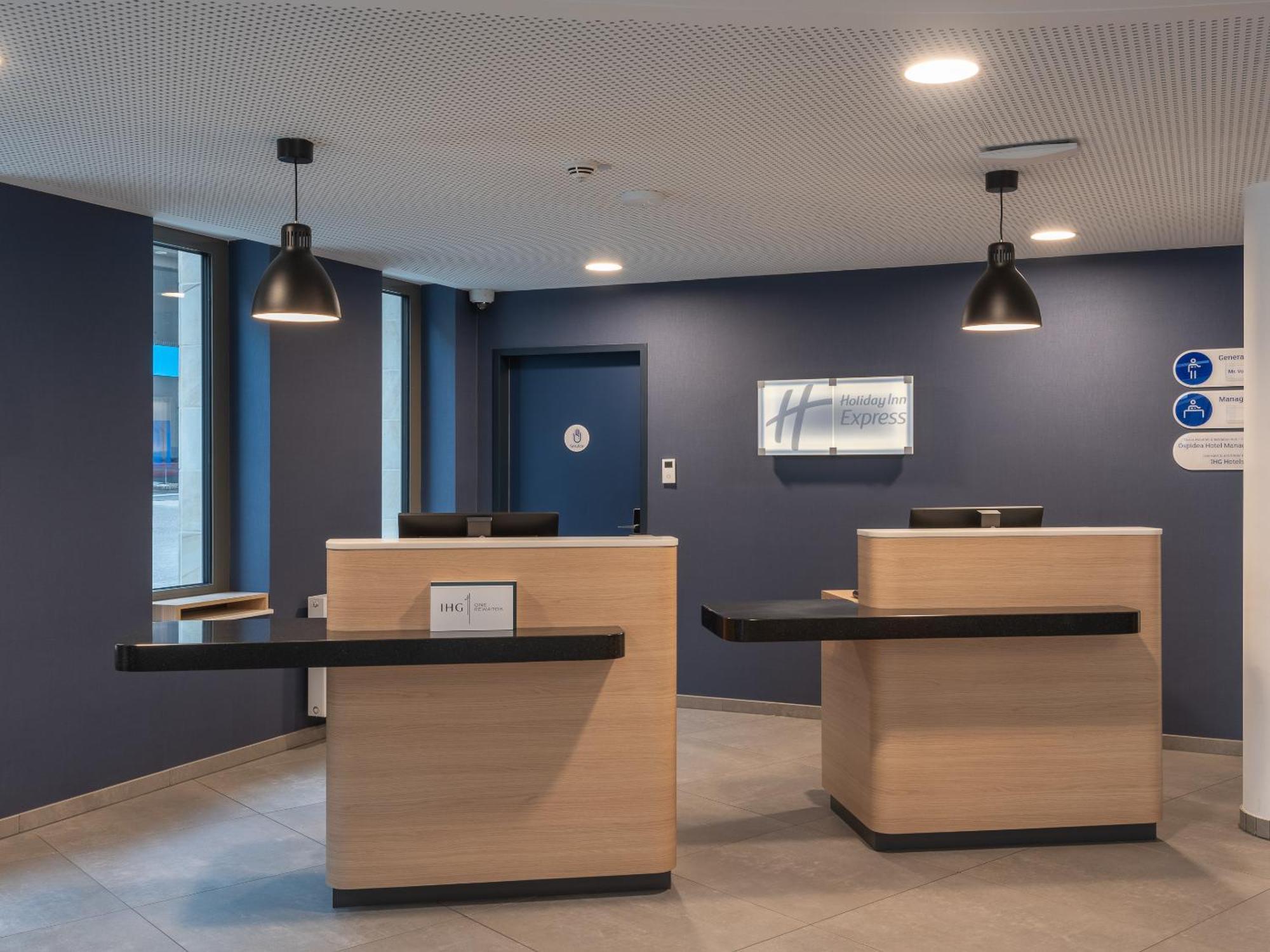 Holiday Inn Express Heilbronn By Ihg Екстериор снимка