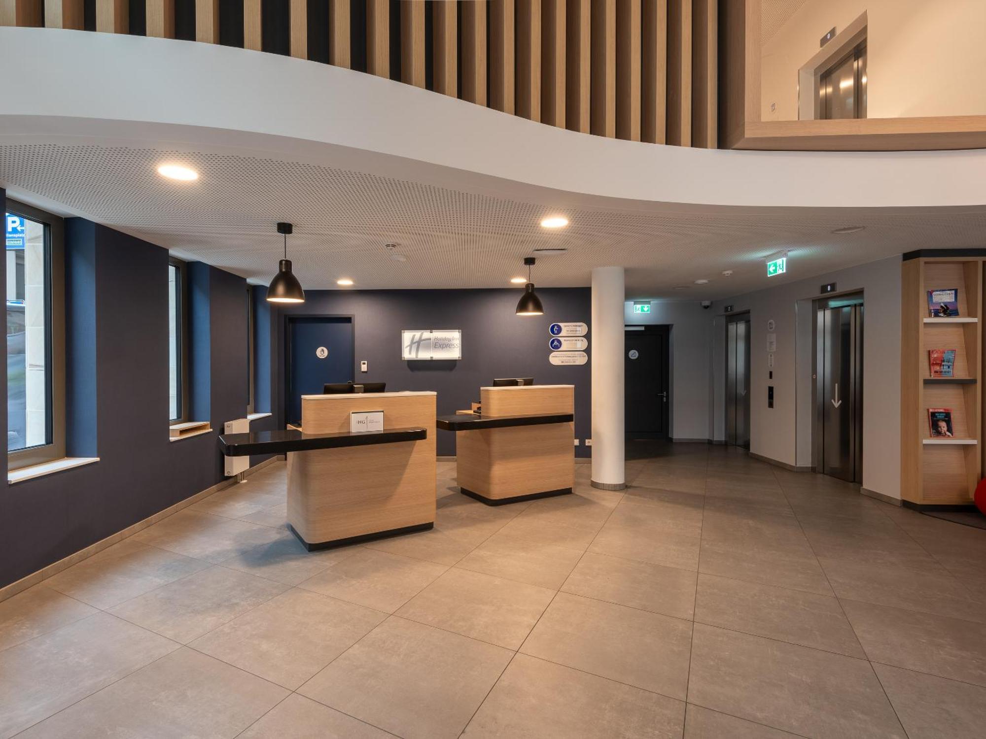 Holiday Inn Express Heilbronn By Ihg Екстериор снимка